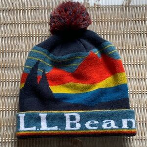 L.L.Bean Katahdin Pom Graphic Hat